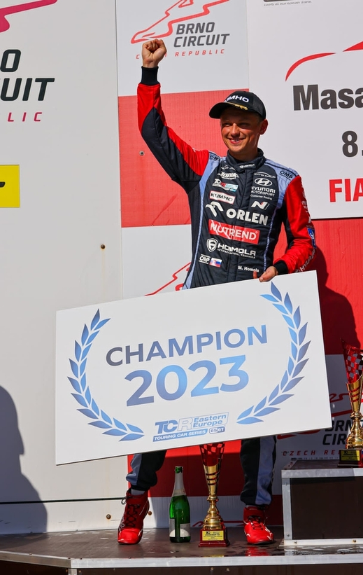Dvojitý triumf. Hyundai Janík Motorsport ovládl pohár TCR Eastern Europe